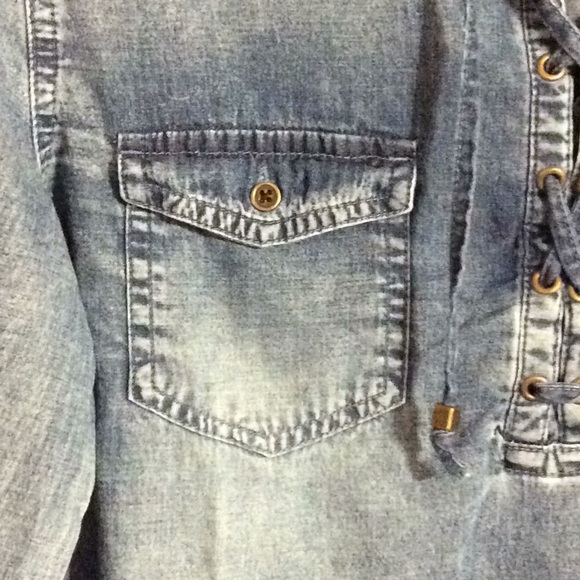 COPY - Women’s Ruff Hewn denim shirt. Sz. Small - Picture 4 of 7